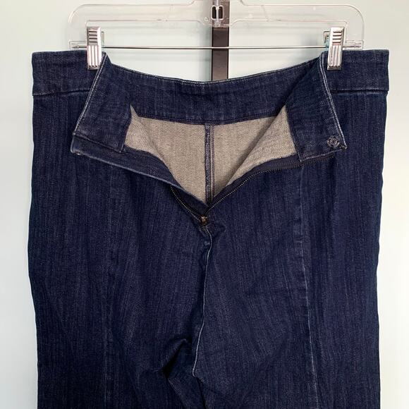 J. Crew Pintuck Skinny Flare Jean in Night Sky Wash Size 32 - Picture 7 of 9